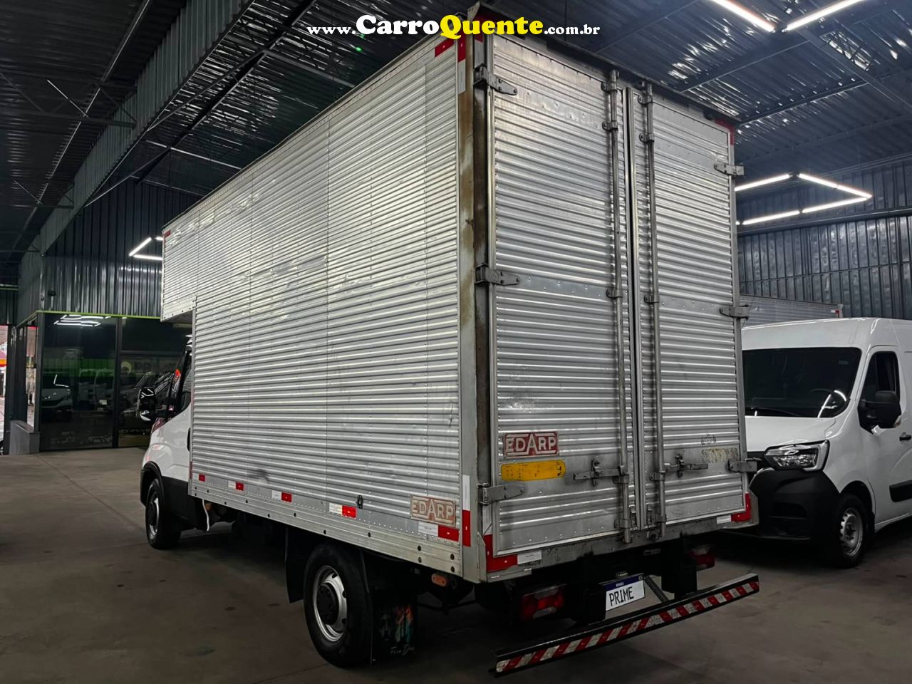 IVECO DAILY 3.0 TURBO 35-150 CHASSI CS 2021 - Loja