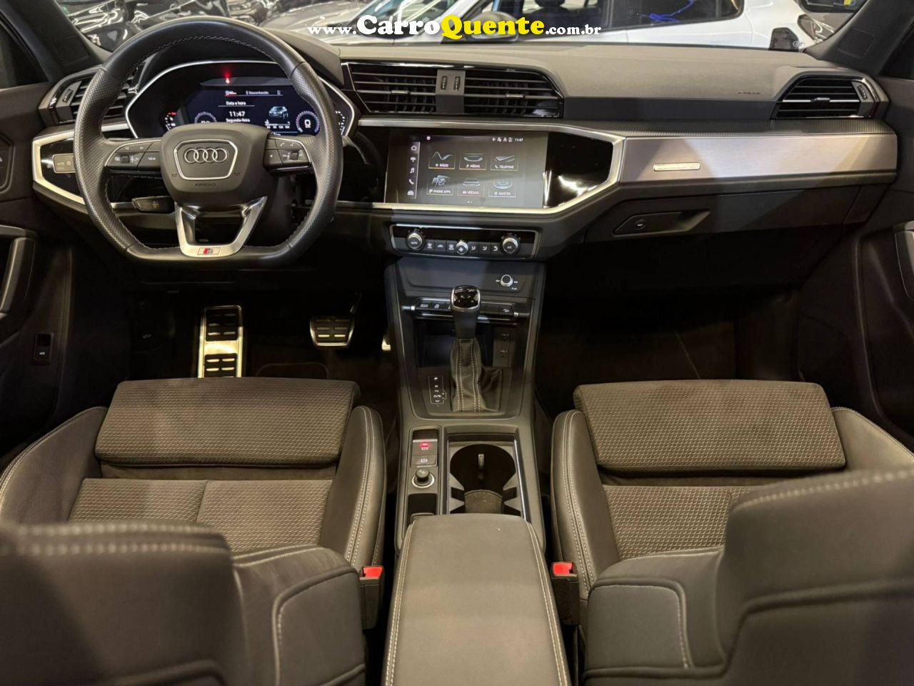 AUDI Q3 2.0 40 TFSI SPORTBACK PERFORMANCE BLACK QUATTRO 2022 - Loja