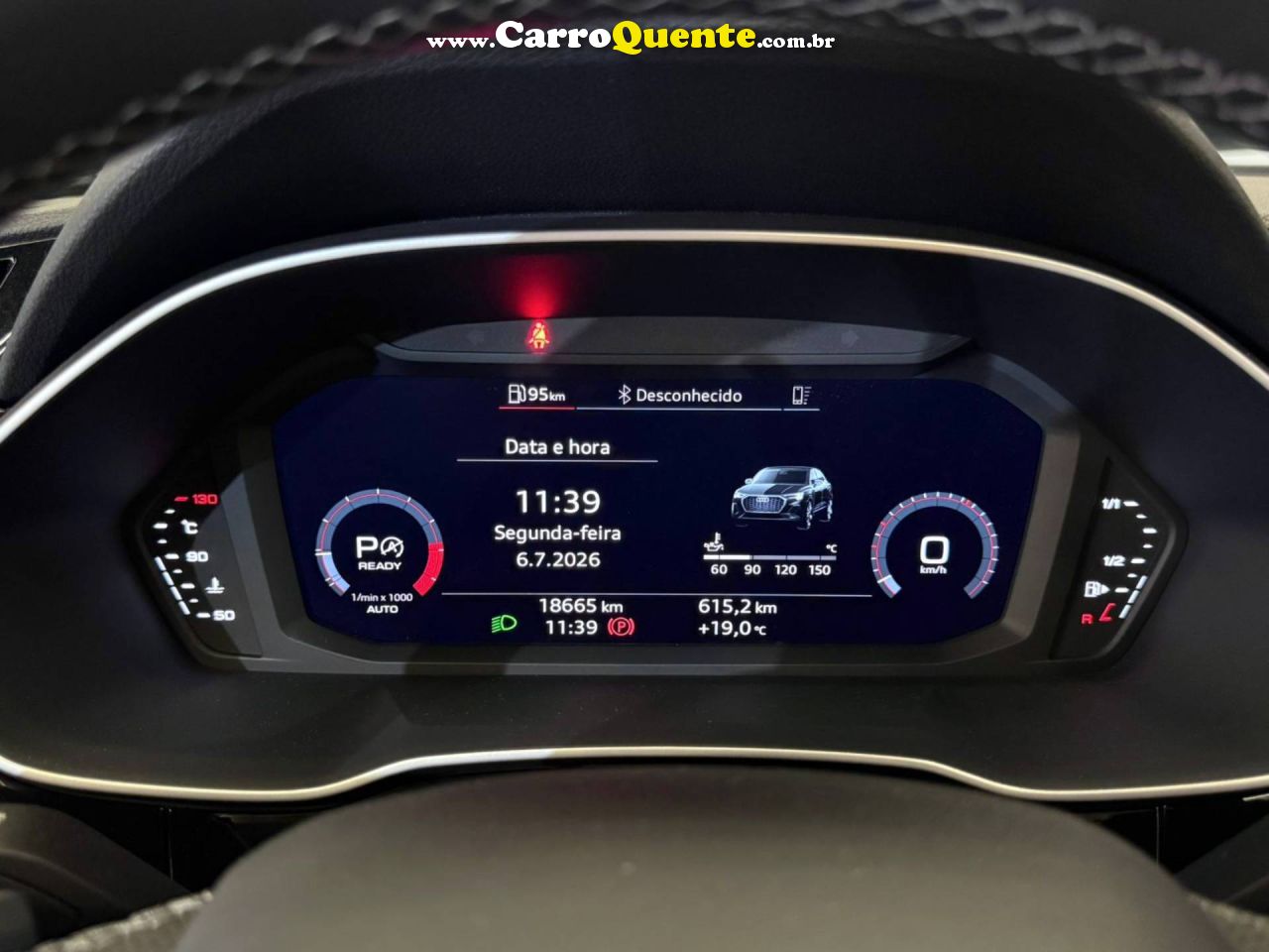 AUDI Q3 2.0 40 TFSI SPORTBACK PERFORMANCE BLACK QUATTRO 2022 - Loja