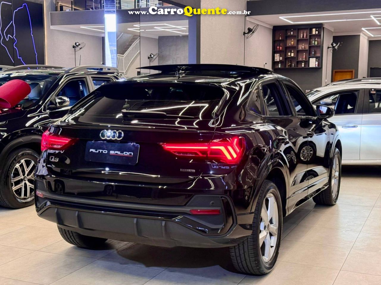 AUDI Q3 2.0 40 TFSI SPORTBACK PERFORMANCE BLACK QUATTRO 2022 - Loja