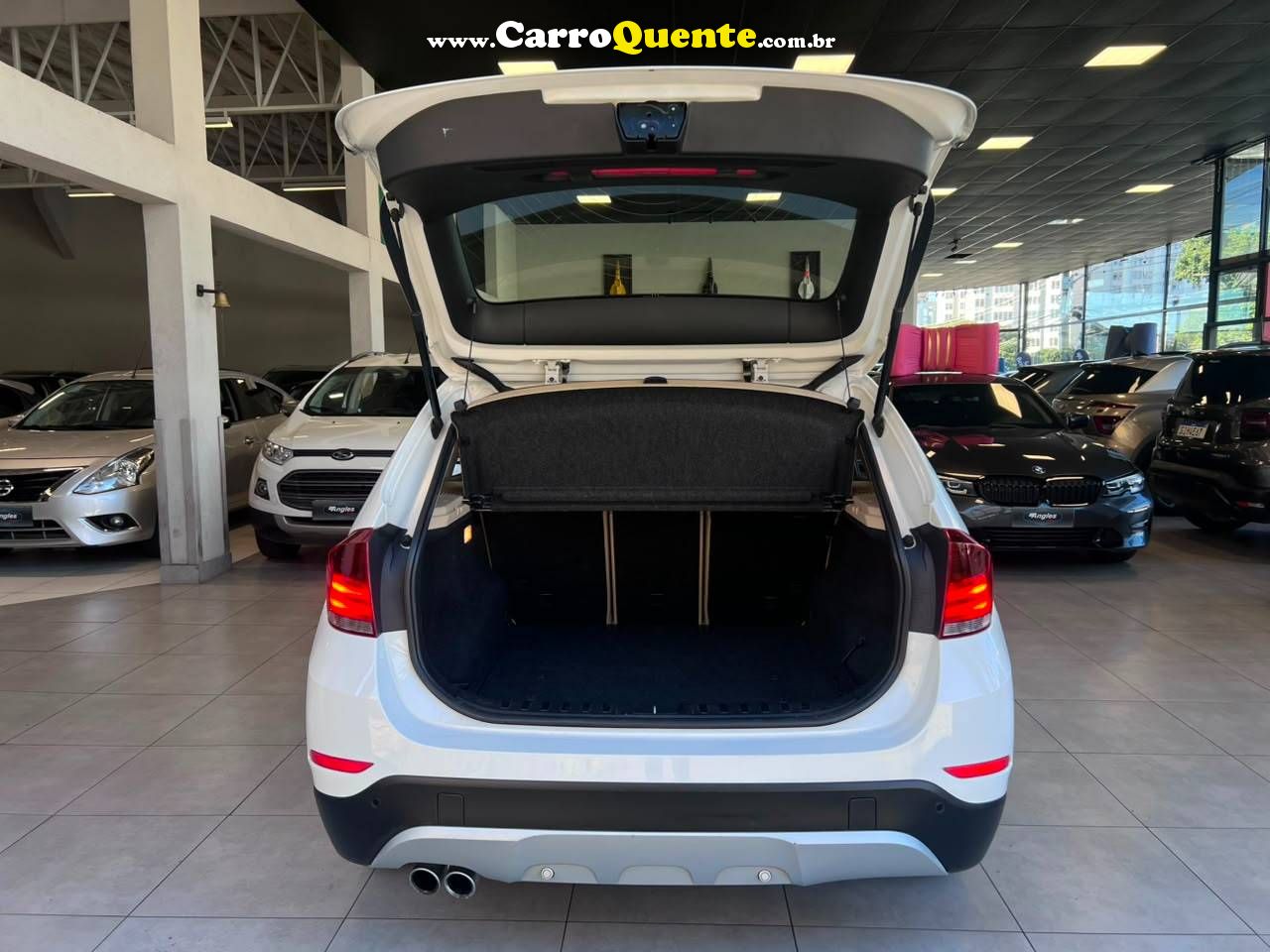 BMW X1 2.0 16V SDRIVE18I 2014 - Loja