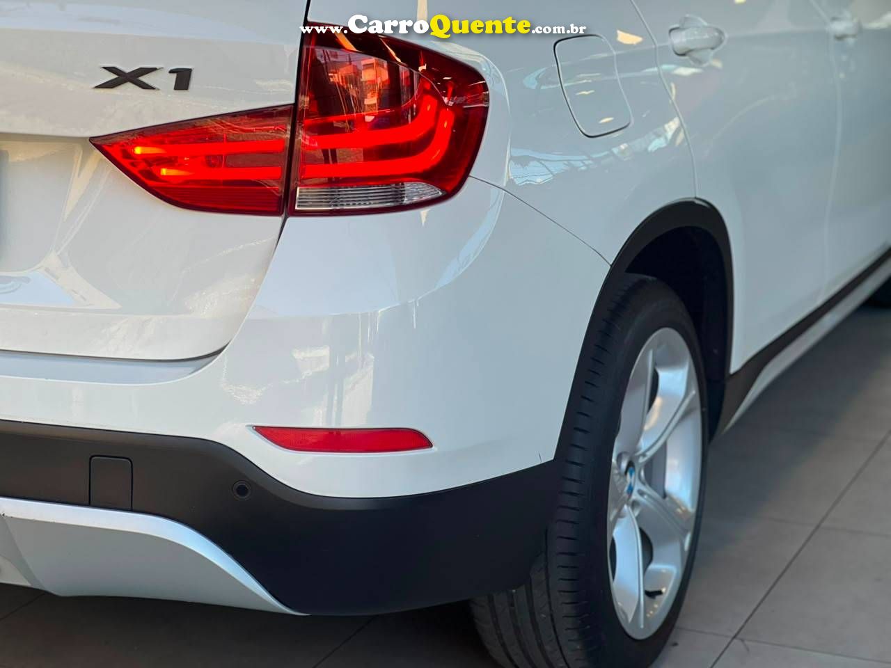 BMW X1 2.0 16V SDRIVE18I 2014 - Loja