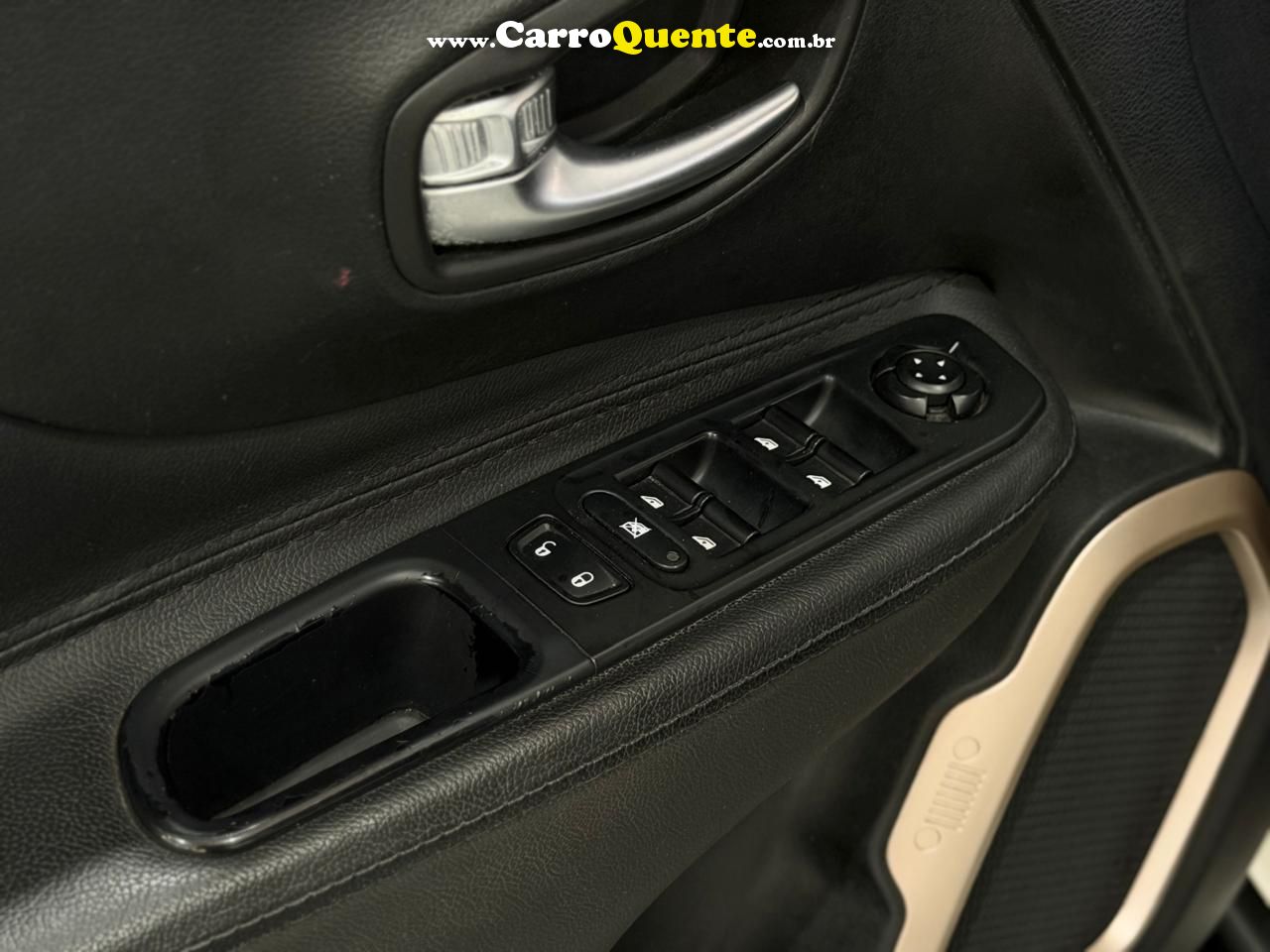 JEEP RENEGADE 1.8 16V LONGITUDE 2016 - Loja