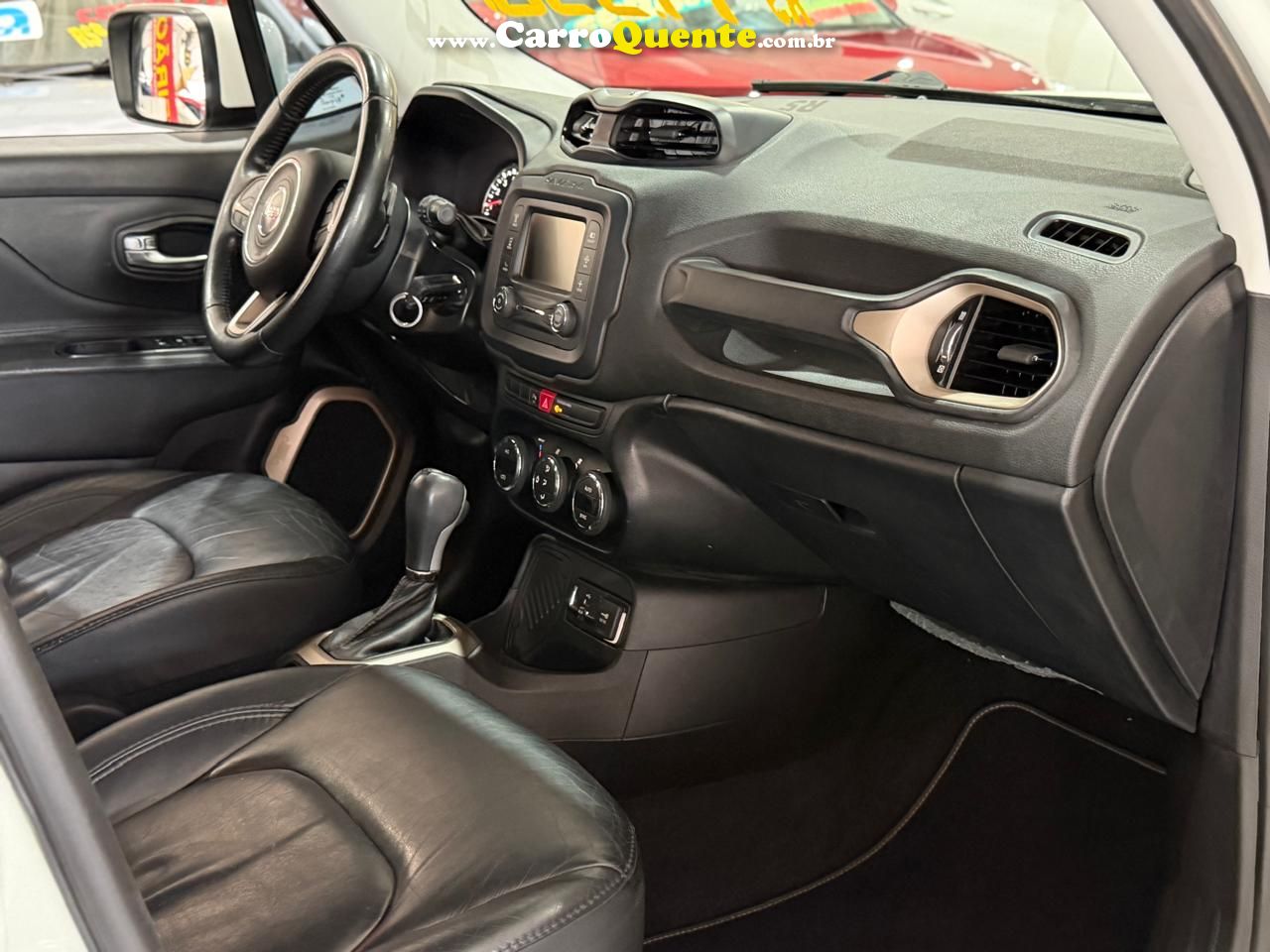 JEEP RENEGADE 1.8 16V LONGITUDE 2016 - Loja