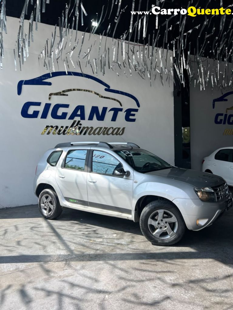 RENAULT   DUSTER DYNAMIQUE 2.0 FLEX 16V AUT.   PRATA 2014 2.0 FLEX - Loja