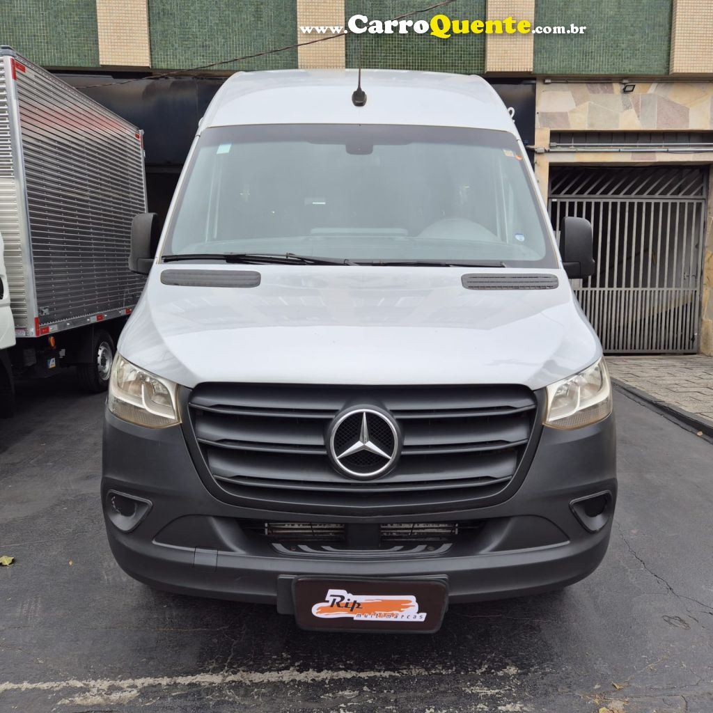MERCEDES-BENZ   SPRINTER 416 VAN L. T.A. 10L 2.2 DIESEL   PRATA 2022 2.2 DIESEL - Loja
