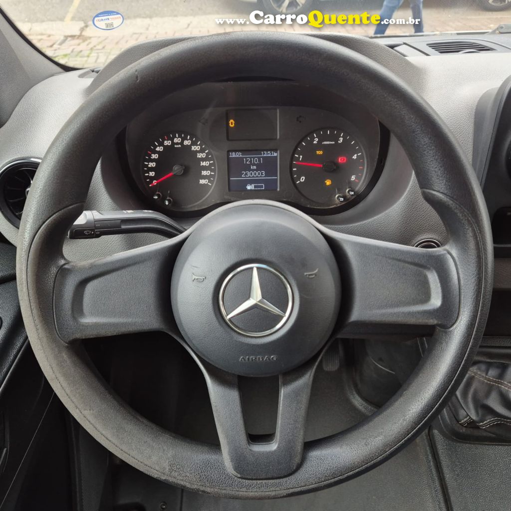 MERCEDES-BENZ   SPRINTER 416 VAN L. T.A. 10L 2.2 DIESEL   PRATA 2022 2.2 DIESEL - Loja