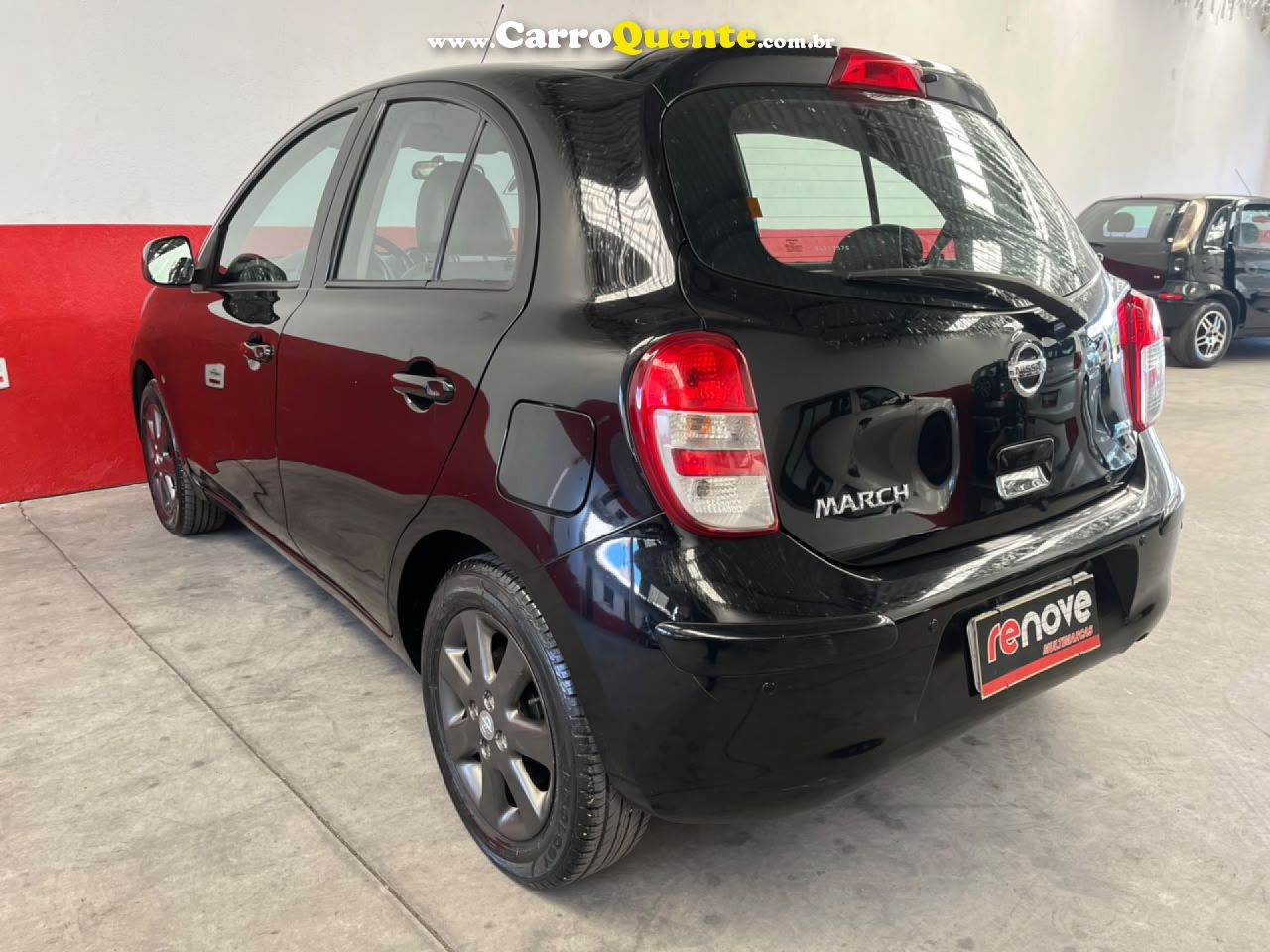 NISSAN   MARCH SV 1.6 16V FLEX FUEL   PRETO 2014 1.6 FLEX - Loja