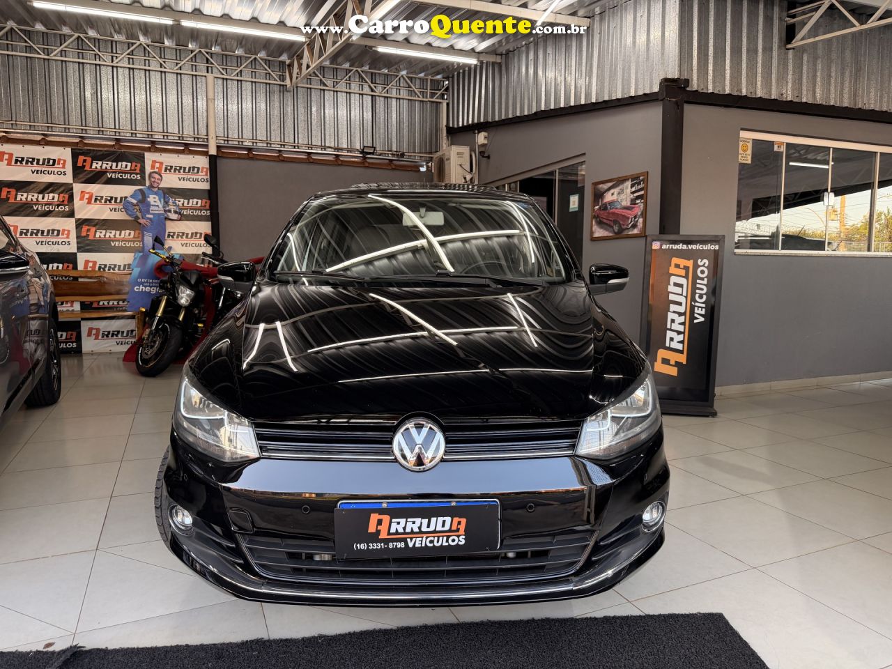 VOLKSWAGEN   FOX HIGHLINE1.6 FLEX 16V 5P   PRETO 2016 1.6 FLEX - Loja