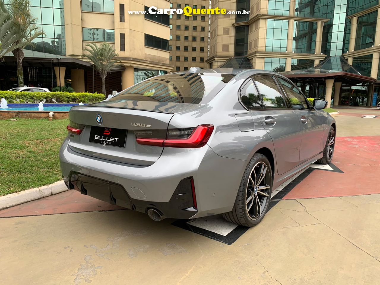 BMW   2.0 16V TURBO HÍBRIDO M SPORT AUTOMÁTICO   CINZA 2023 2.0 GASOLINA E ELÉTRICO - Loja