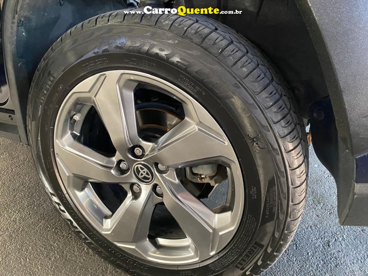 TOYOTA   RAV4 2.5 SX CONNECT 4X4  AUT. (HÍBRIDO)   AZUL 2020 2.5 GASOLINA E ELÉTRICO - Loja