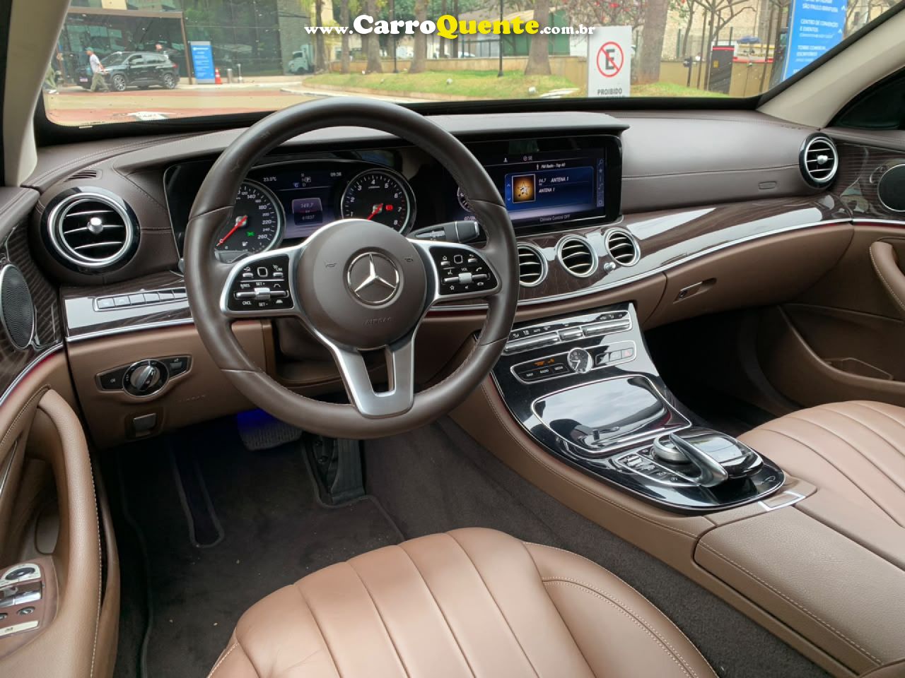 MERCEDES-BENZ   2.0 CGI GASOLINA AVANTGARDE 9G-TRONIC   CINZA 2019 2.0 GASOLINA - Loja