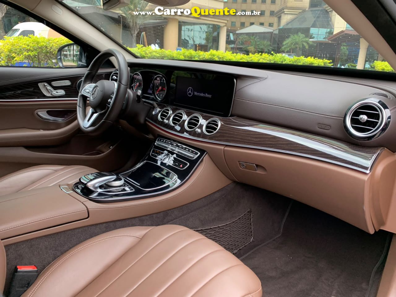 MERCEDES-BENZ   2.0 CGI GASOLINA AVANTGARDE 9G-TRONIC   CINZA 2019 2.0 GASOLINA - Loja
