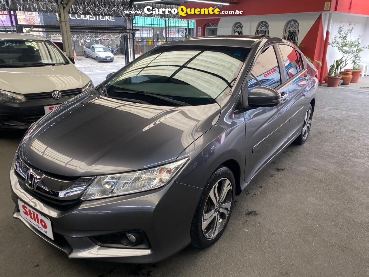 HONDA   CITY SEDAN EX 1.5 FLEX 16V 4P AUT.   CINZA 2015 1.5 FLEX - Loja