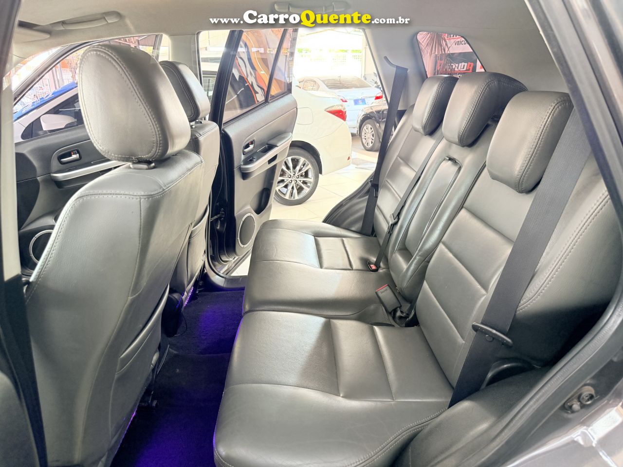 SUZUKI   GRAND VITARA 2.0 16V 4X24X4 5P AUT.   CINZA 2012 2.0 GASOLINA - Loja