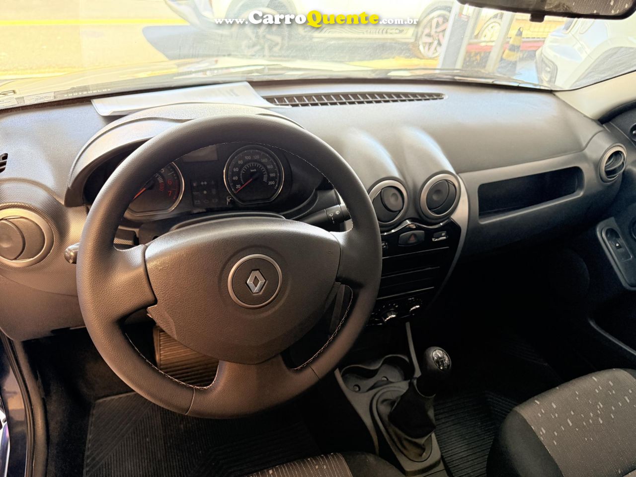 RENAULT   LOGAN EXPRES.EXP. UP HI-FLEX 1.0 16V 4P   AZUL 2013 1.0 FLEX - Loja