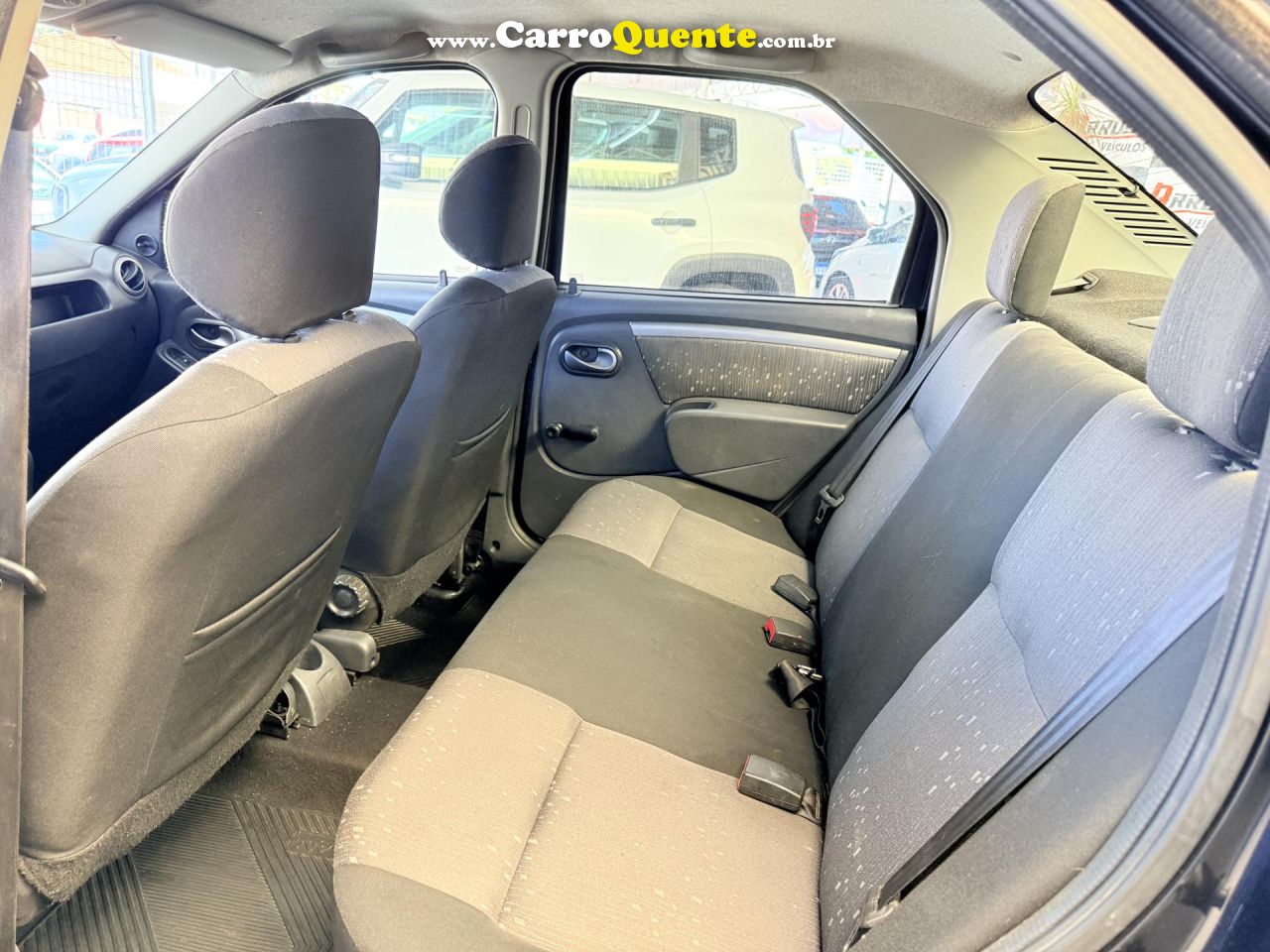 RENAULT   LOGAN EXPRES.EXP. UP HI-FLEX 1.0 16V 4P   AZUL 2013 1.0 FLEX - Loja