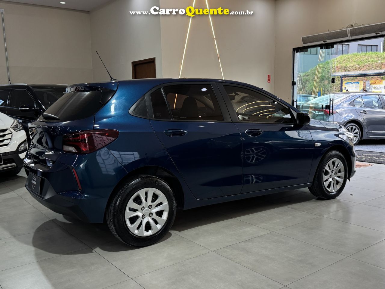 CHEVROLET   ONIX HATCH LT 1.0 12V FLEX 5P MEC.   AZUL 2022 1.0 FLEX - Loja