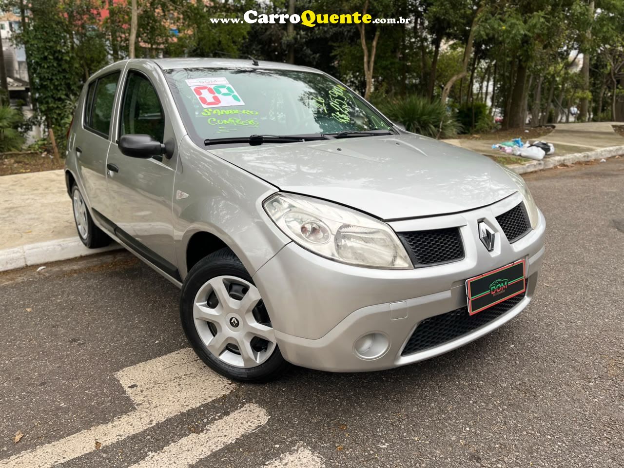 RENAULT   SANDERO PRIVILÈGE HI-FLEX 1.6 16V 5P   PRATA 2009 1.6 GASOLINA - Loja