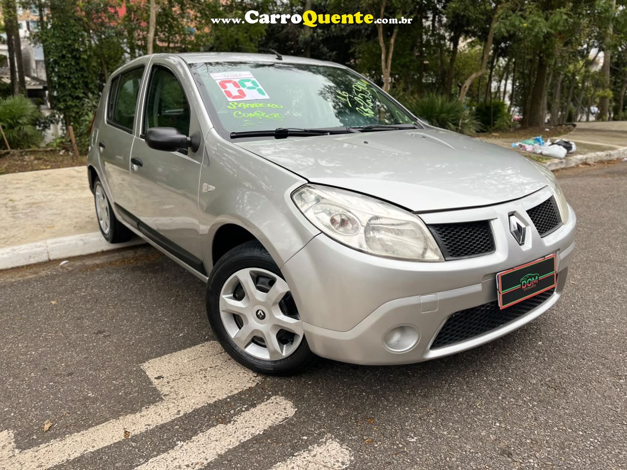 RENAULT   SANDERO PRIVILÈGE HI-FLEX 1.6 16V 5P   PRATA 2009 1.6 GASOLINA - Loja