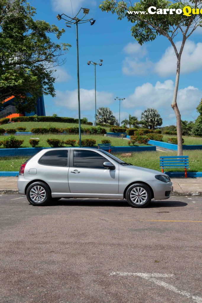 FIAT   PALIO 1.0 TROFEO 1.0 FIRE FIRE FLEX 4P   PRATA 2015 1.0 FLEX - Loja