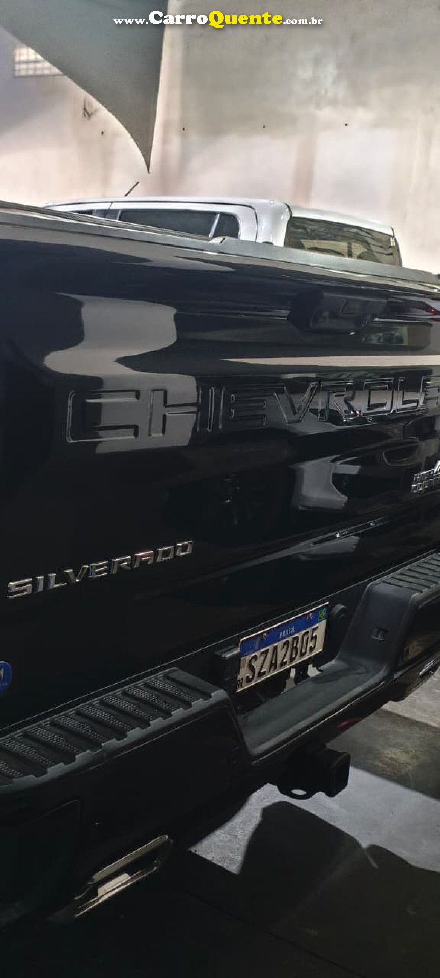 CHEVROLET   CHEVROLET SILVERADO HIGH COUNTRY   PRETO 2024 V8 GASOLINA - Loja
