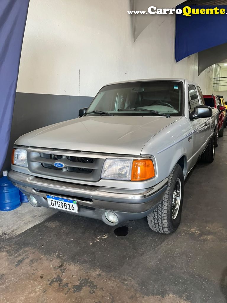 FORD   RANGER STX 4.0 CS CE   PRATA 1995 4.0 GASOLINA - Loja