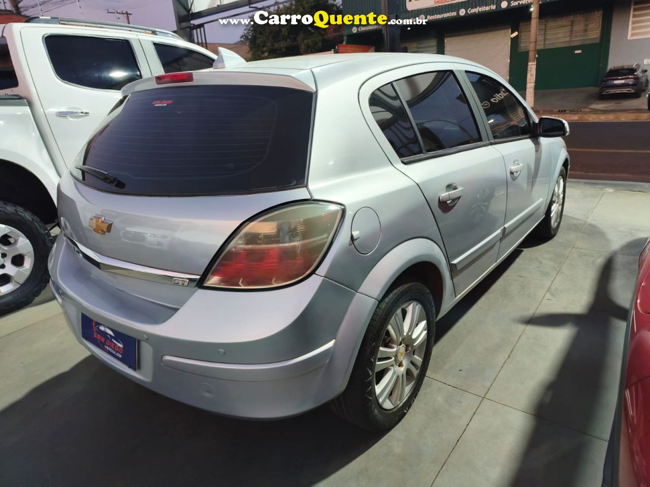 CHEVROLET   VECTRA GT 2.0 MPFI 8V FLEXPOWER MEC.   PRATA 2010 2.0 FLEX - Loja