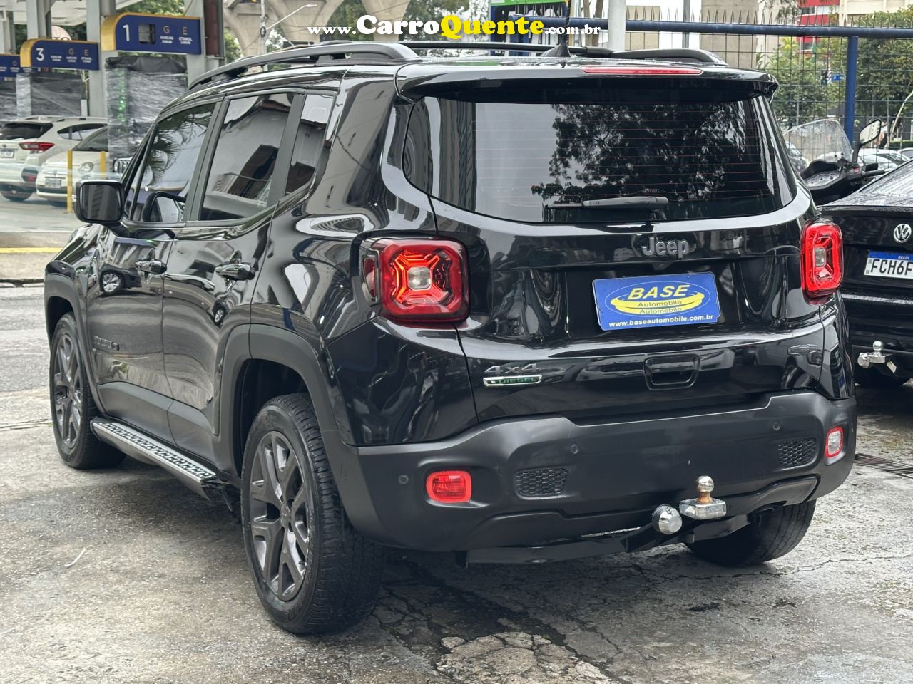 JEEP   RENEGADE LONGITUDE 2.0 4X4 TB DIESEL AUT   PRETO 2021 2.0 DIESEL - Loja