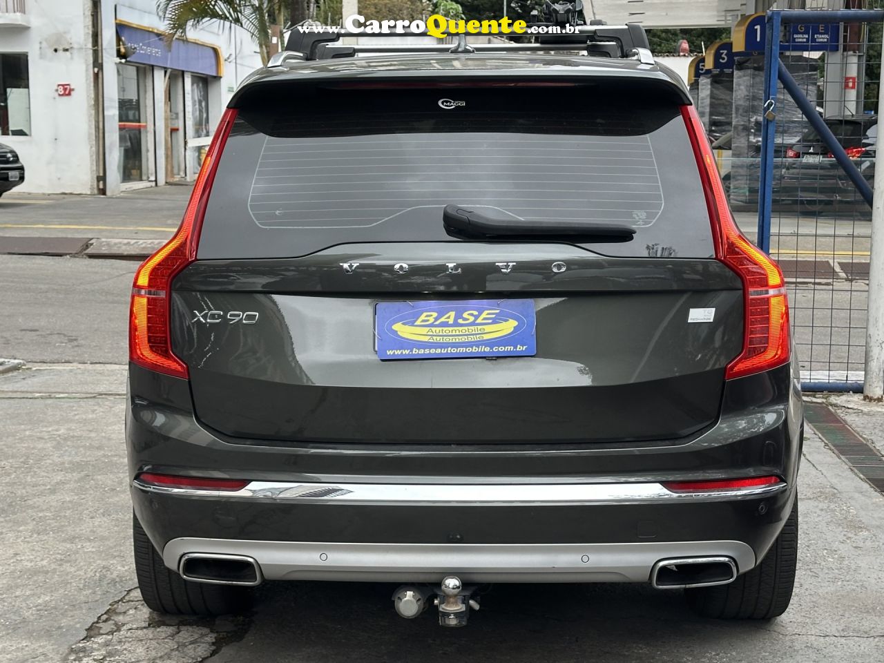 VOLVO   2.0 T8 HYBRID MOMENTUM AWD GEARTRONIC   CINZA 2021 2.0 GASOLINA E ELÉTRICO - Loja