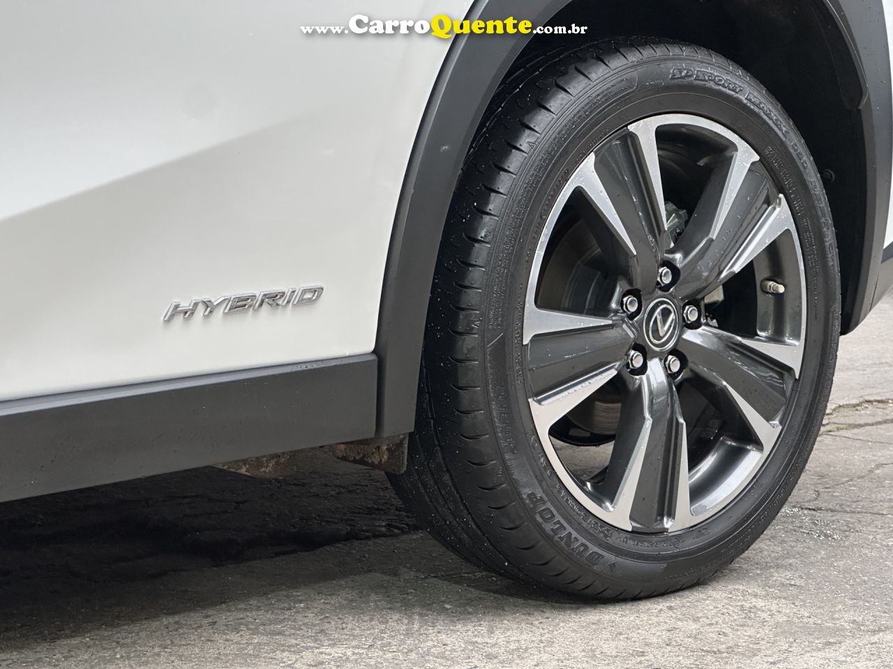 LEXUS   UX-250H DYNAMIC 2.0 16V AUT.(HYBRID)   BRANCO 2019 2.0 16V GASOLINA E ELÉTRICO - Loja
