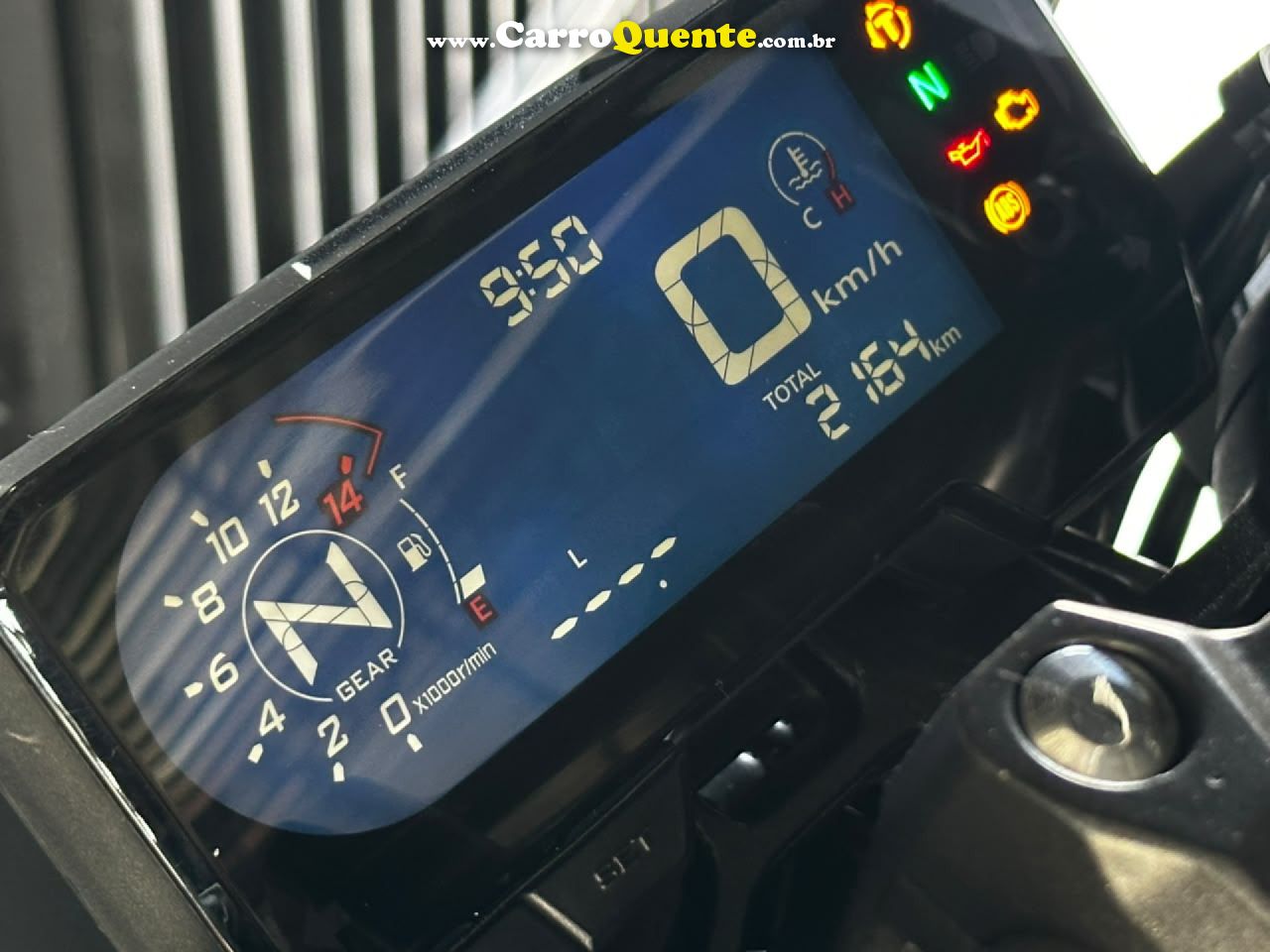 HONDA   CB 650R   CINZA 2022 650 GASOLINA - Loja