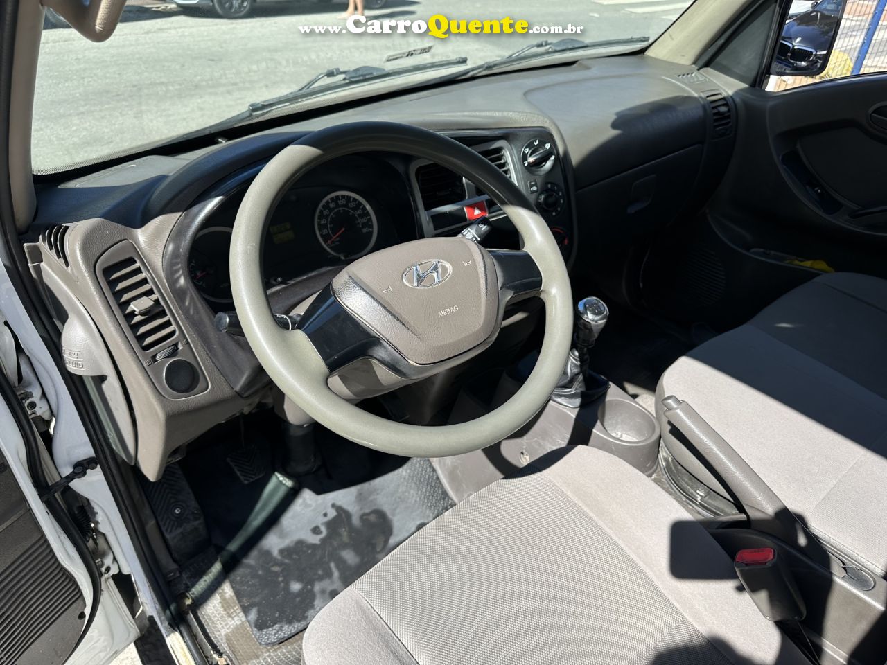 HYUNDAI   HR 2.5 TCI DIESEL (RSRD)   BRANCO 2019 2.5 DIESEL - Loja