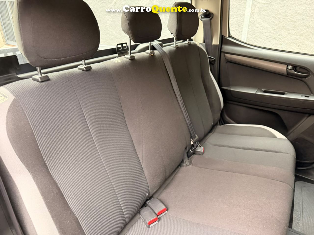 CHEVROLET   S10 LS     PRATA 2024 2.8 DIESEL - Loja