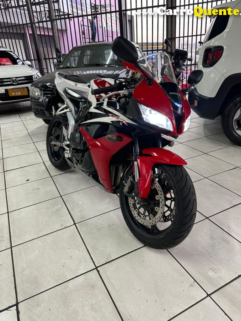 HONDA   CBR 600 RR   BRANCO 2008 600 GASOLINA - Loja
