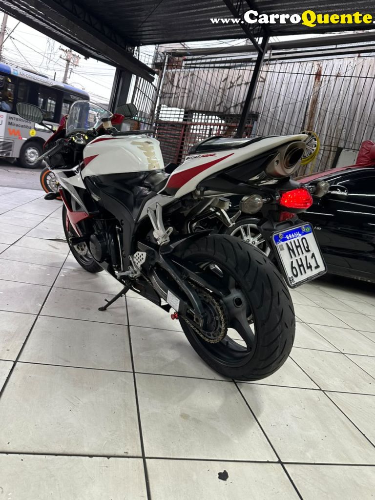 HONDA   CBR 600 RR   BRANCO 2008 600 GASOLINA - Loja