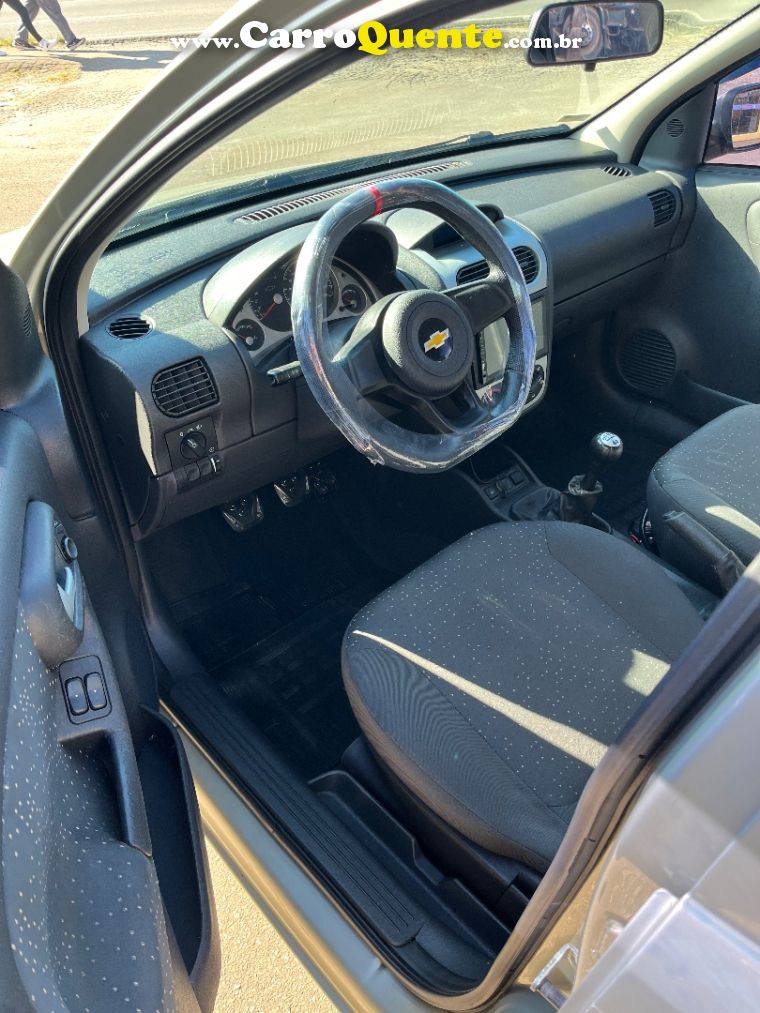 Chevrolet CORSA 1.4 MPFI PREMIUM 8V FLEX 4P MANUAL - Loja