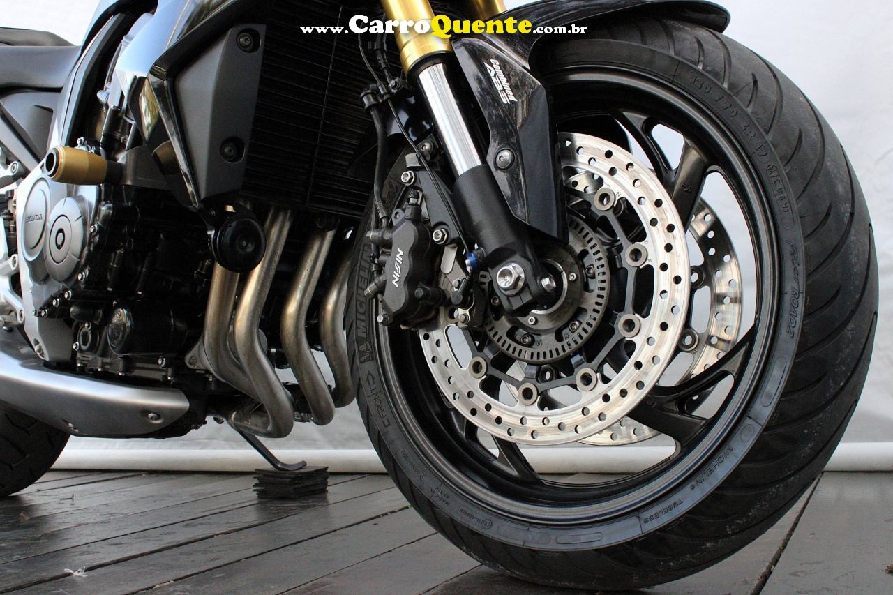 HONDA CB 1000R 2015 - Loja