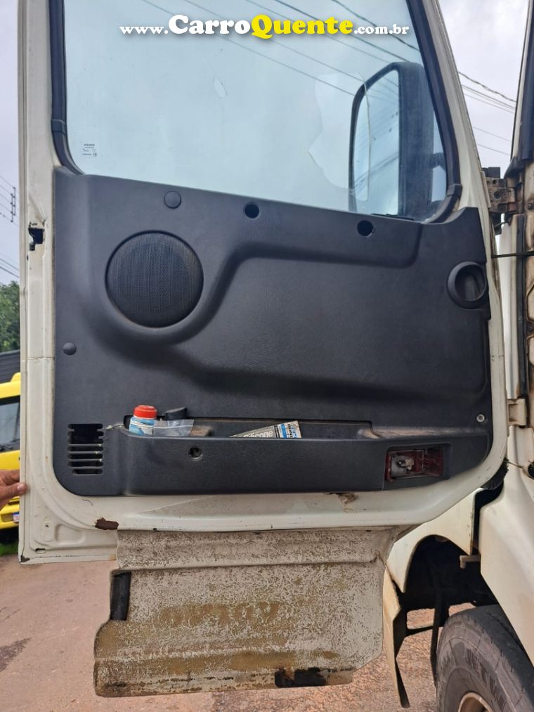 Volvo NH12 380 NH-12 380 6x2 2p - Loja
