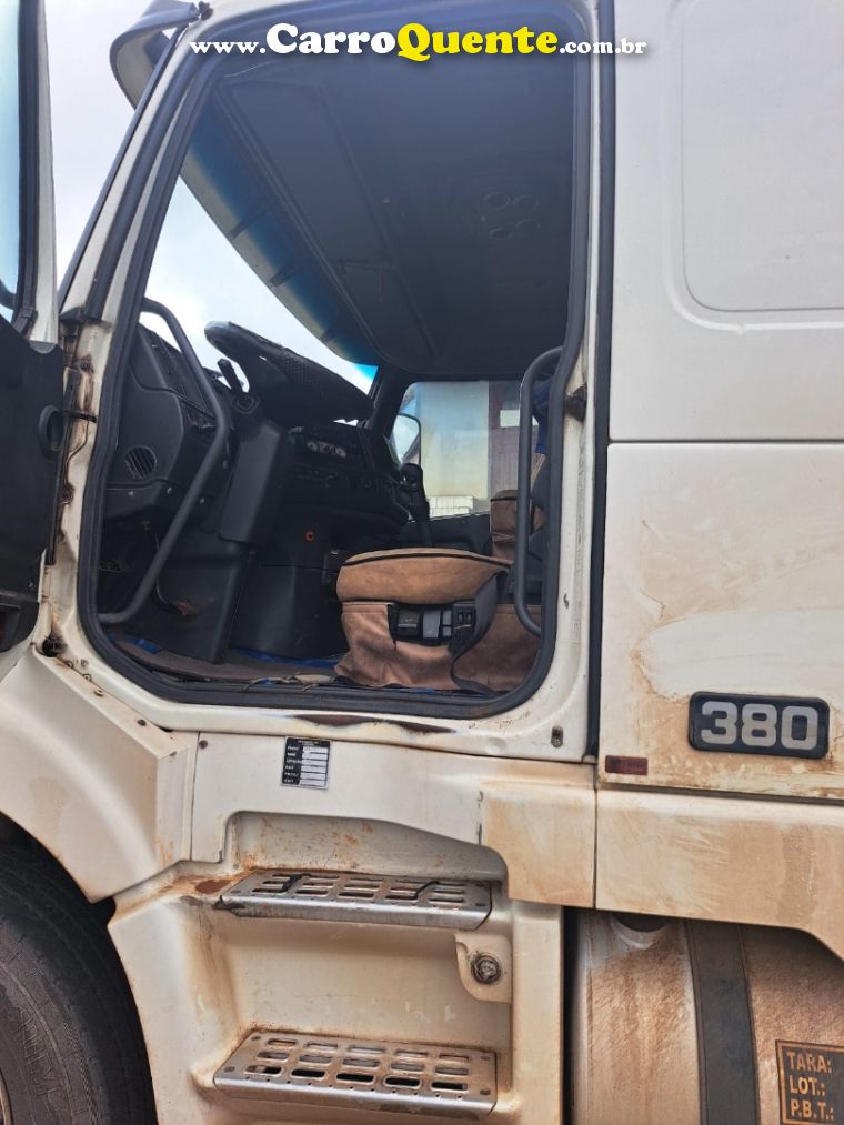 Volvo NH12 380 NH-12 380 6x2 2p - Loja