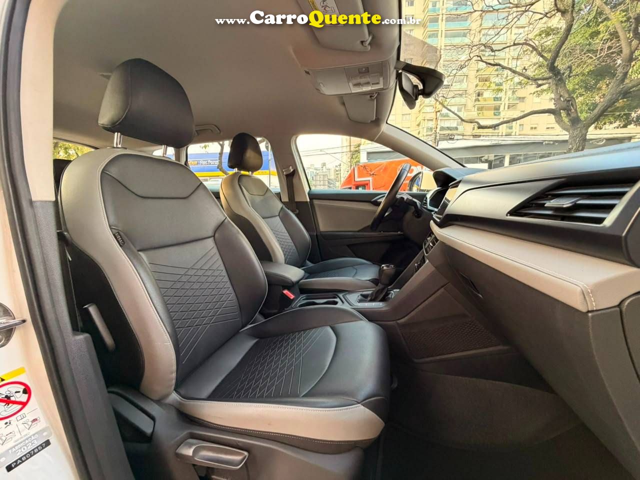 VOLKSWAGEN TAOS 250 TSI COMFORTLINE 2023 - Loja