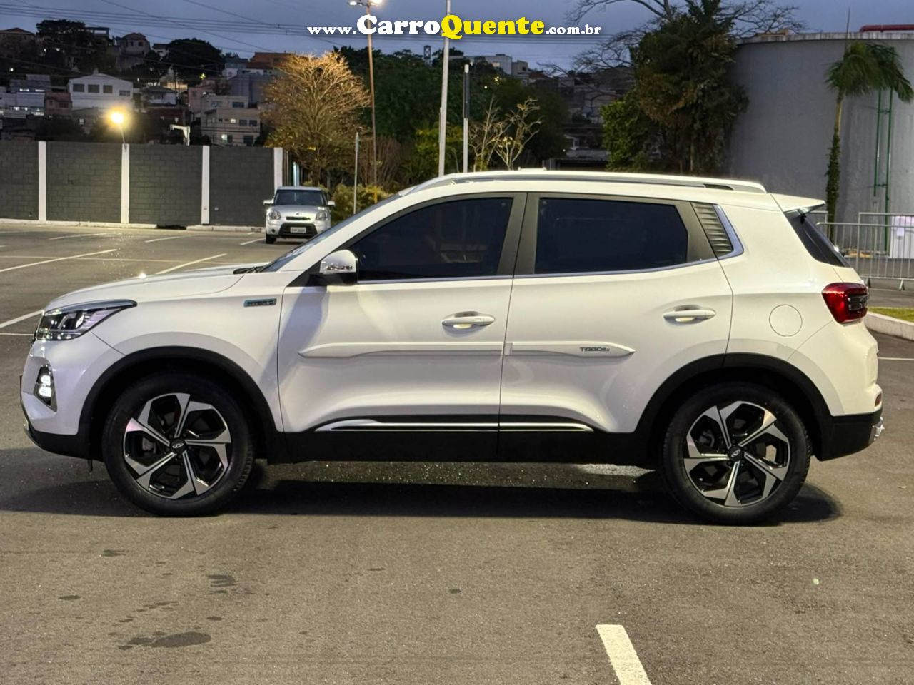 CHERY TIGGO 5X PRO HYBRID 1.5 TCI 2024 - Loja