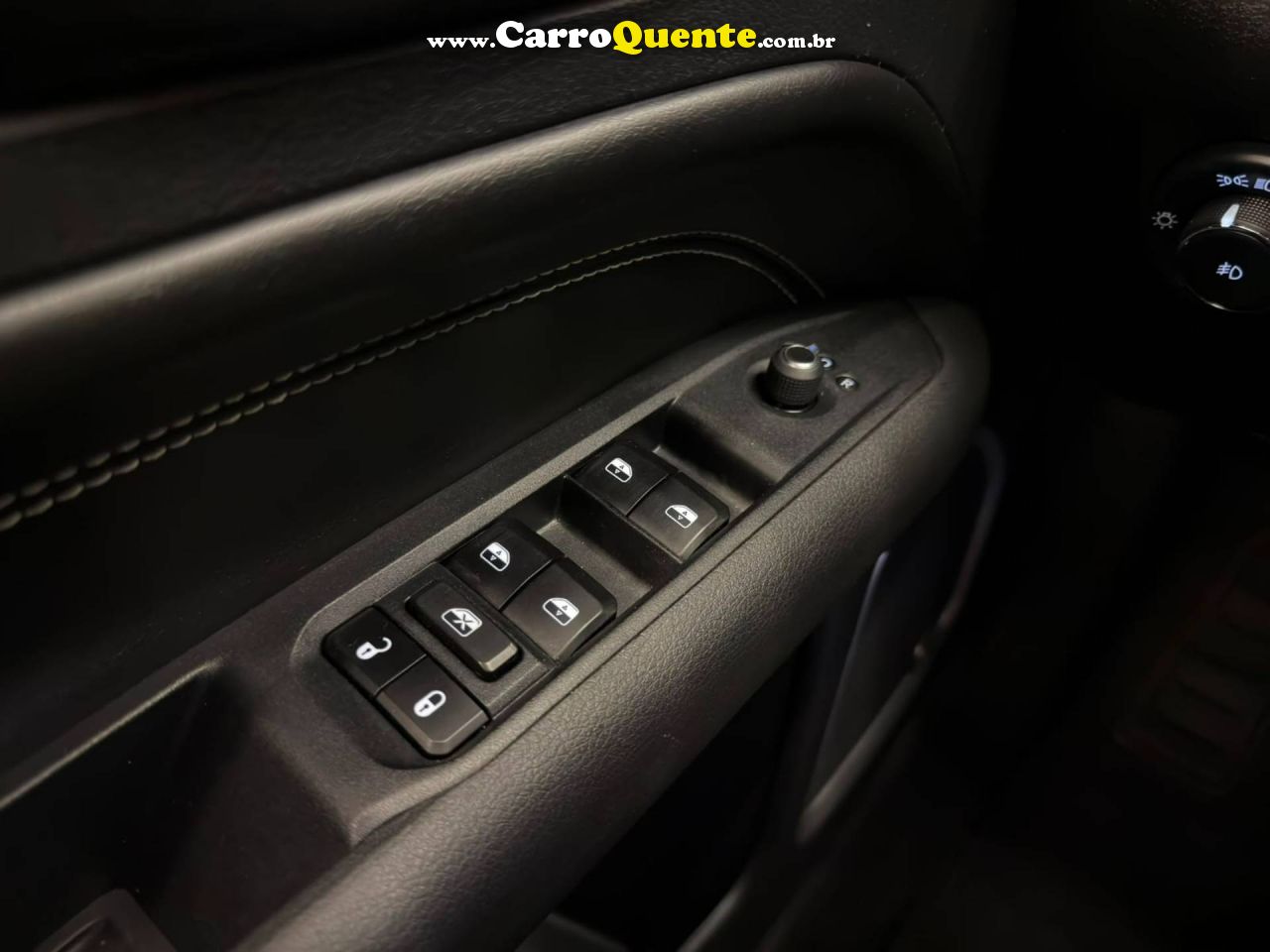 JEEP COMPASS 1.3 T270 TURBO LONGITUDE 2025 - Loja