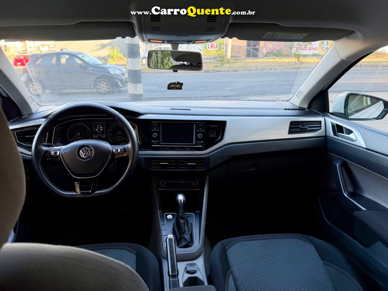VOLKSWAGEN POLO 1.0 200 TSI COMFORTLINE 2018 - Loja