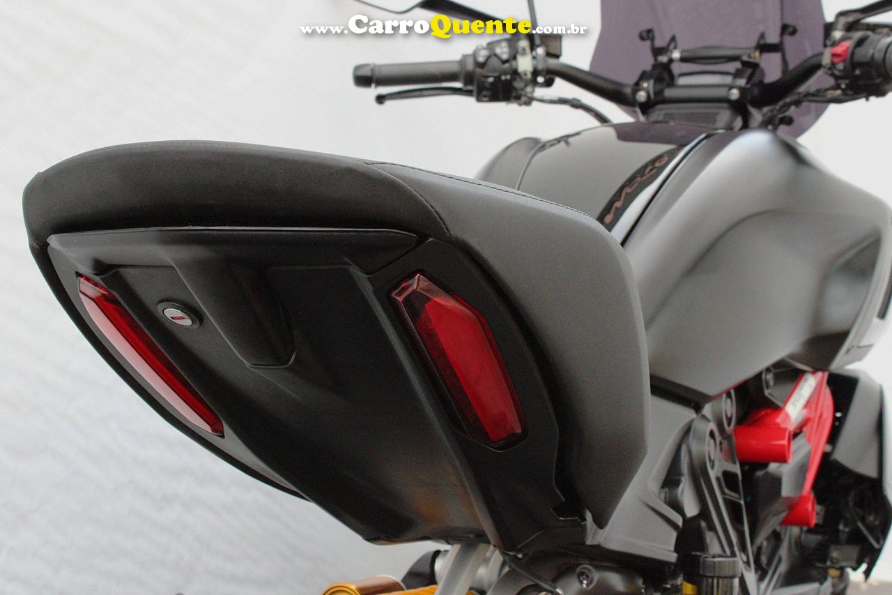 DUCATI DIAVEL 1260 S 2021 - Loja