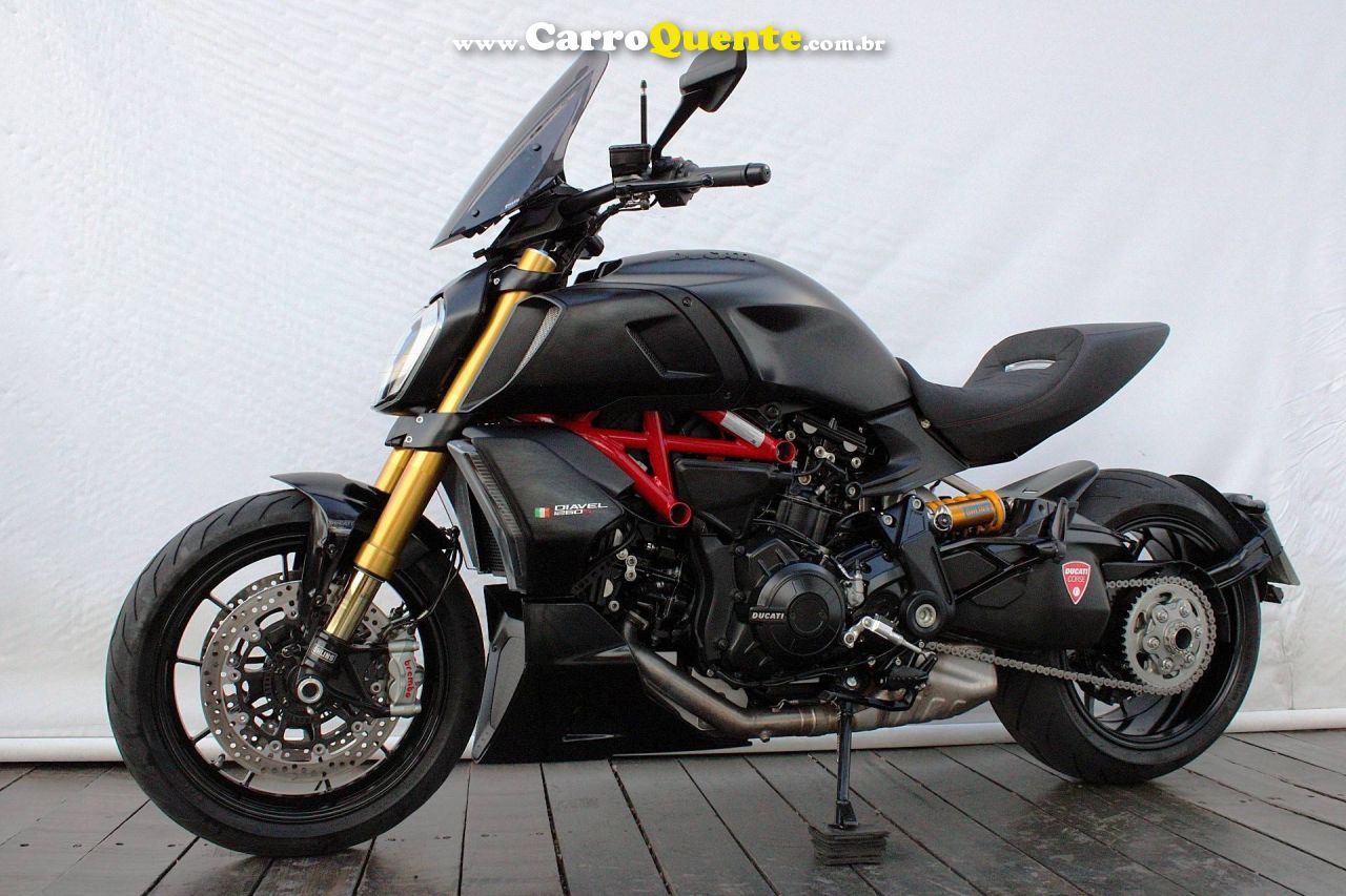 DUCATI DIAVEL 1260 S 2021 - Loja