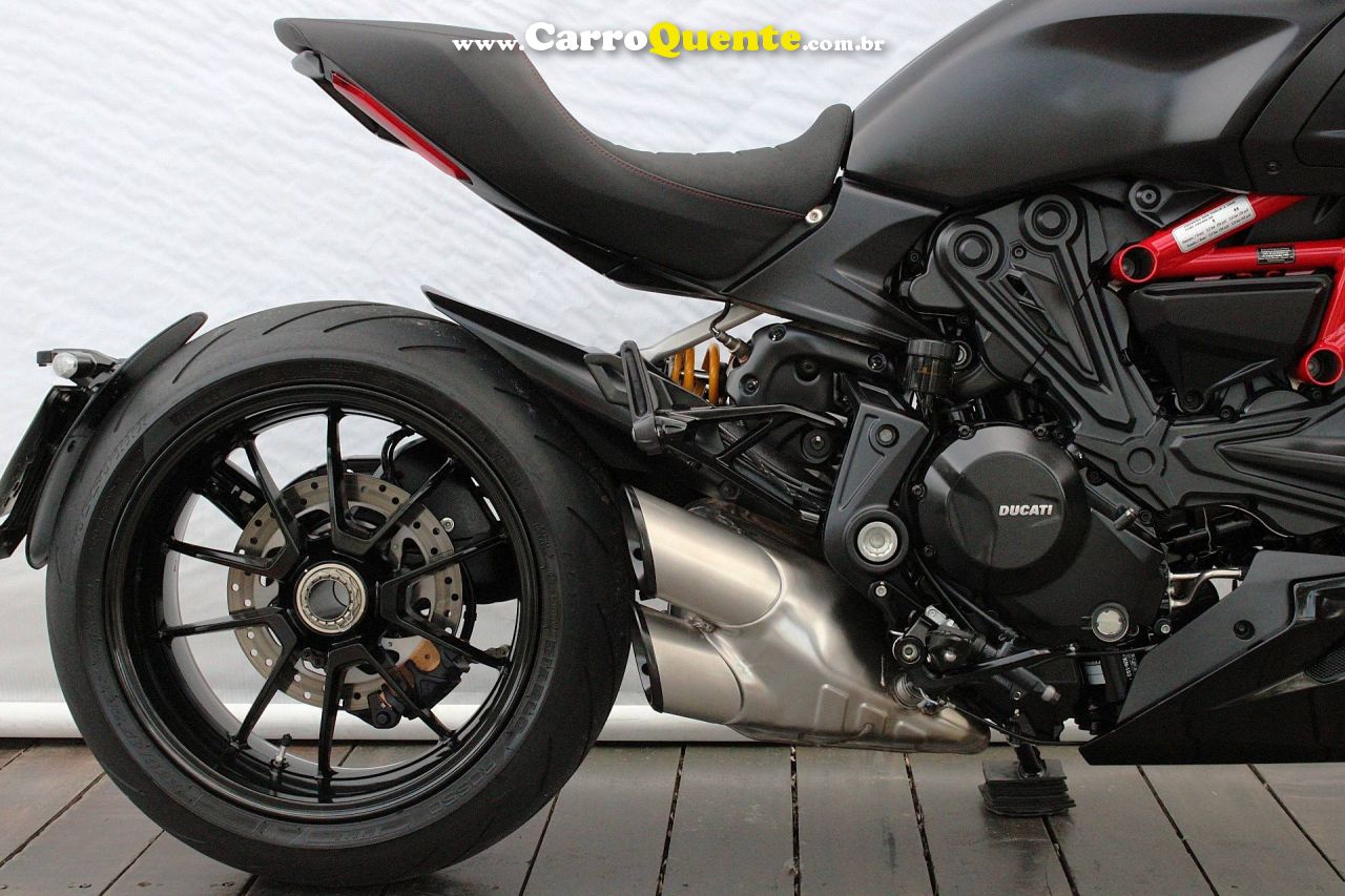 DUCATI DIAVEL 1260 S 2021 - Loja