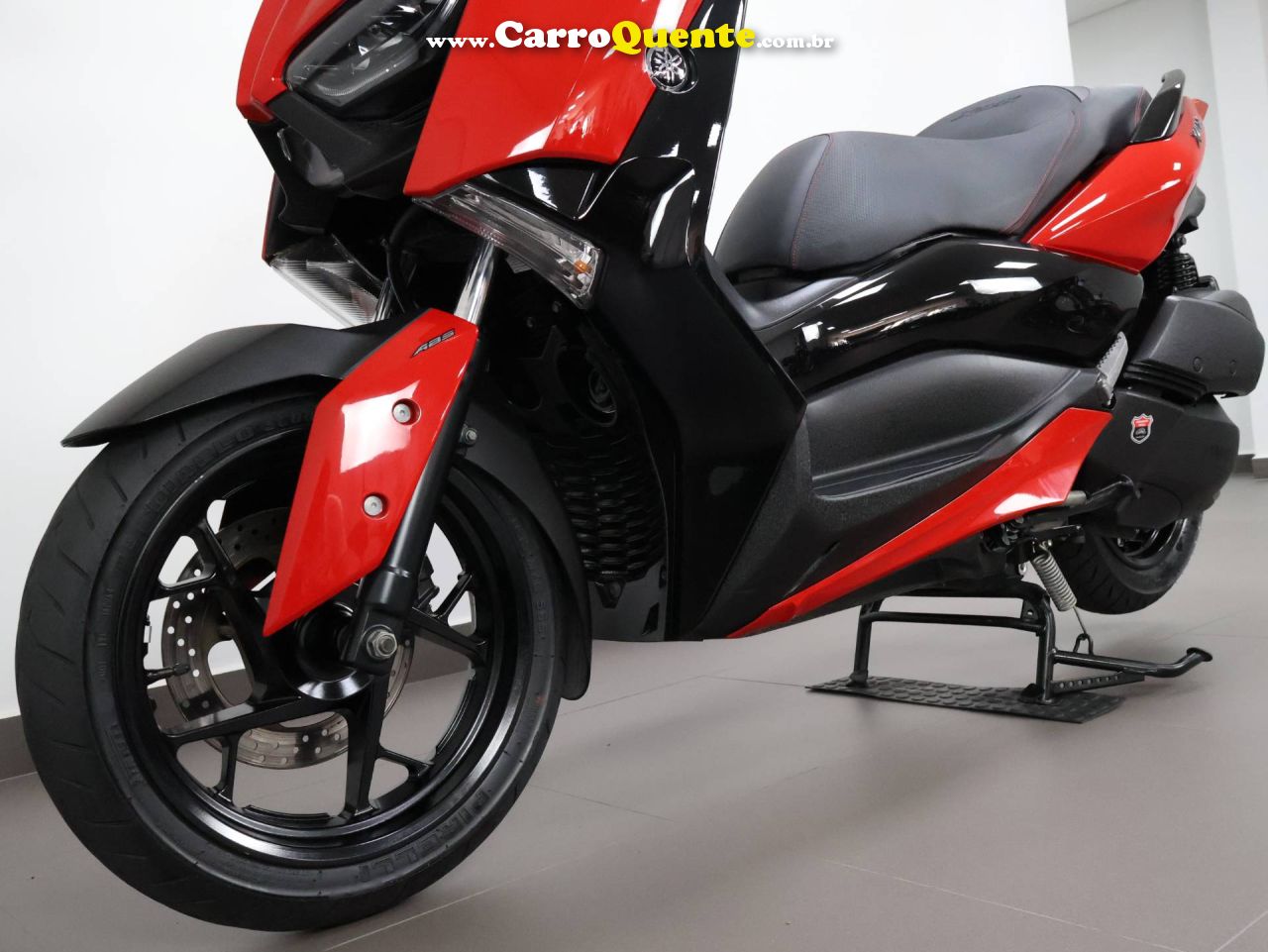 YAMAHA XMAX ABS 2024 - Loja