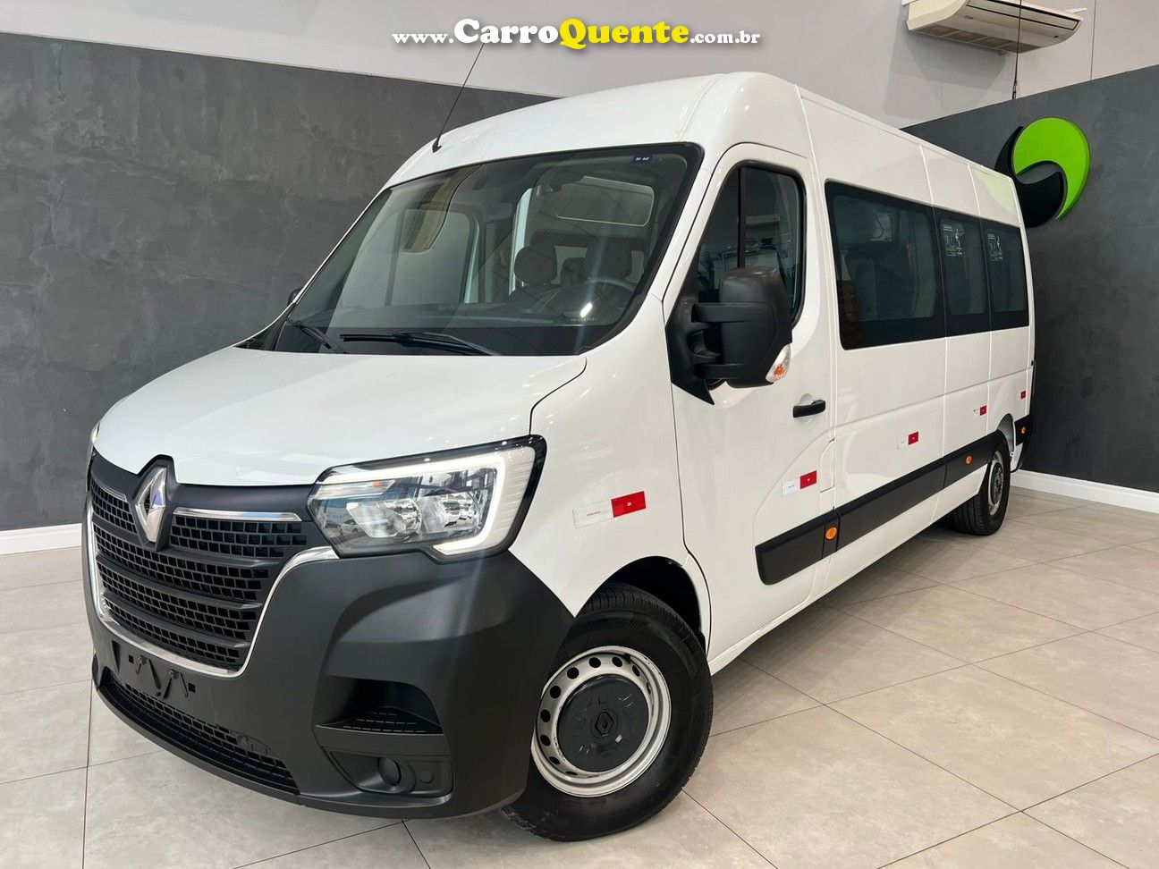 RENAULT MASTER 2.3 DCI MINIBUS EXECUTIVE 16L L3H2 2026 - Loja
