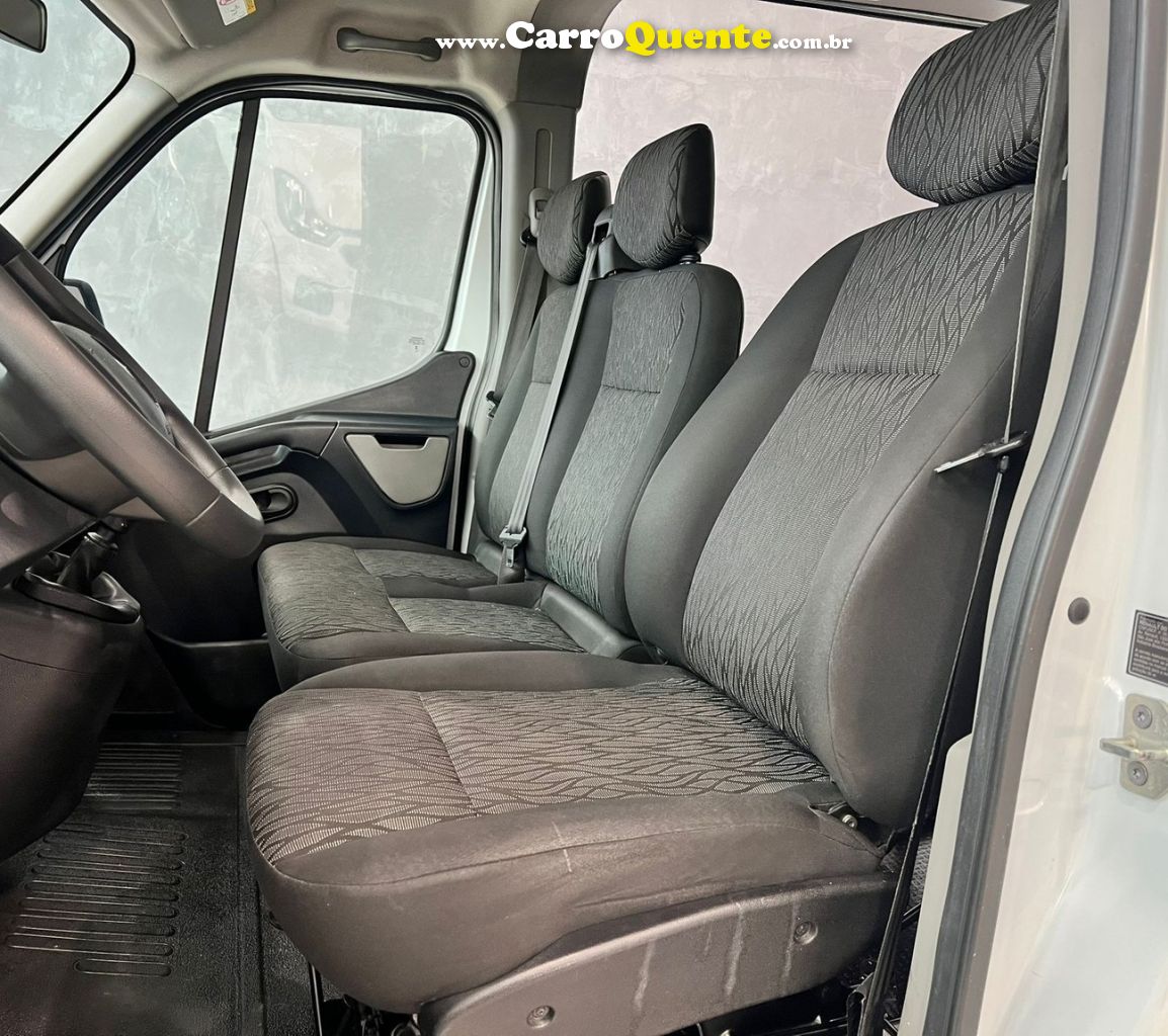 RENAULT MASTER 2.3 DCI MINIBUS EXECUTIVE 16L L3H2 2024 - Loja